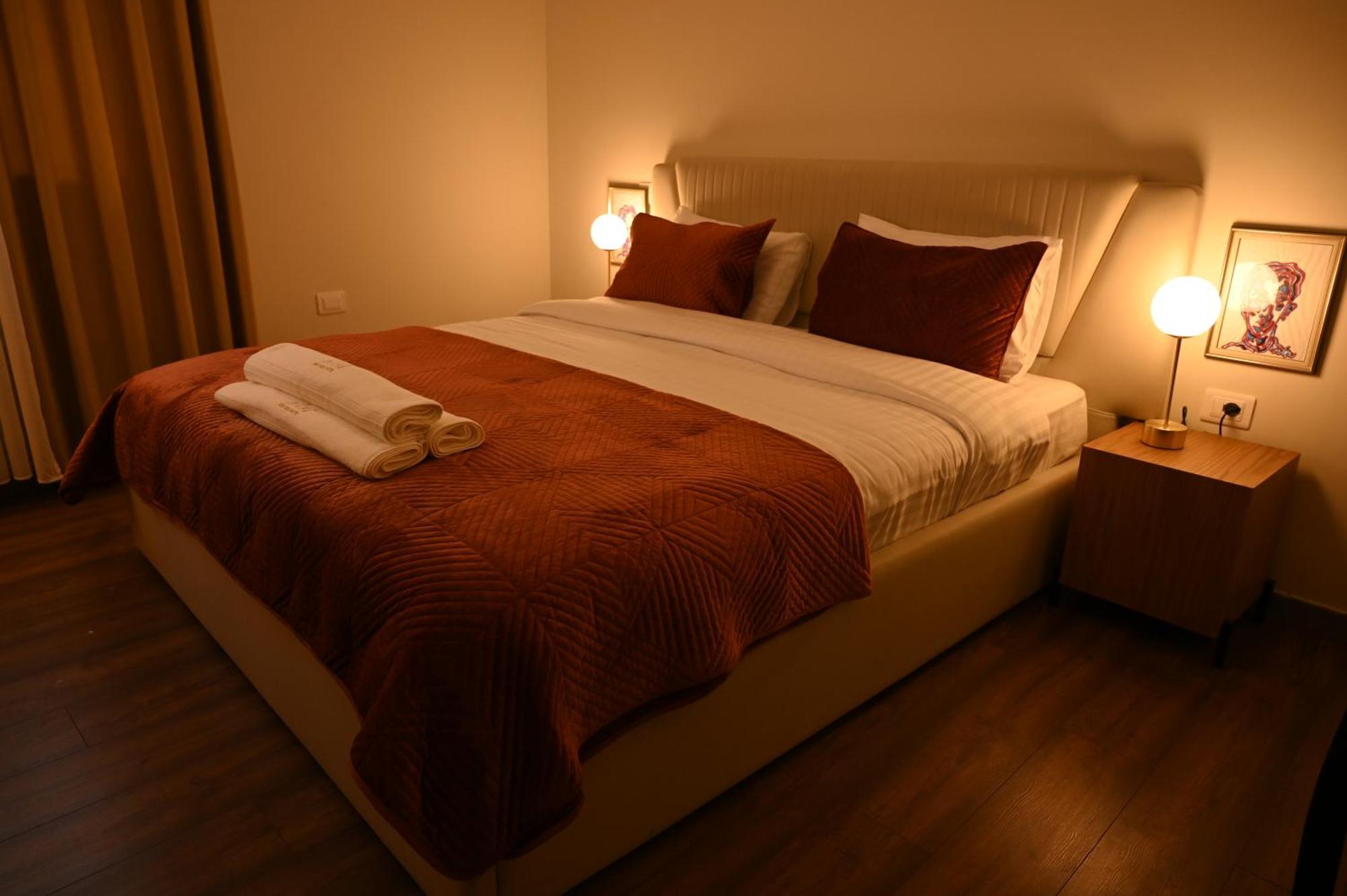 טיראנה Niche Boutique Hotel מראה חיצוני תמונה
