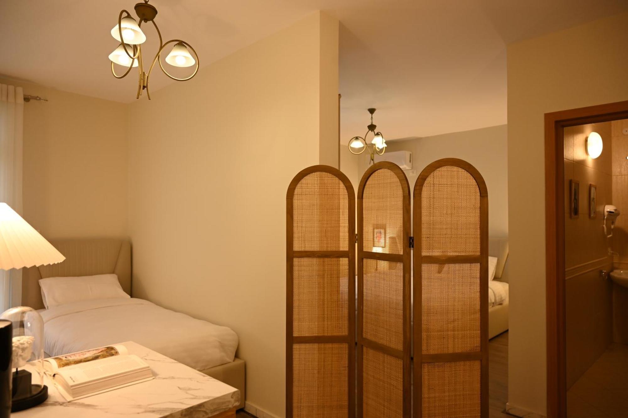 טיראנה Niche Boutique Hotel מראה חיצוני תמונה