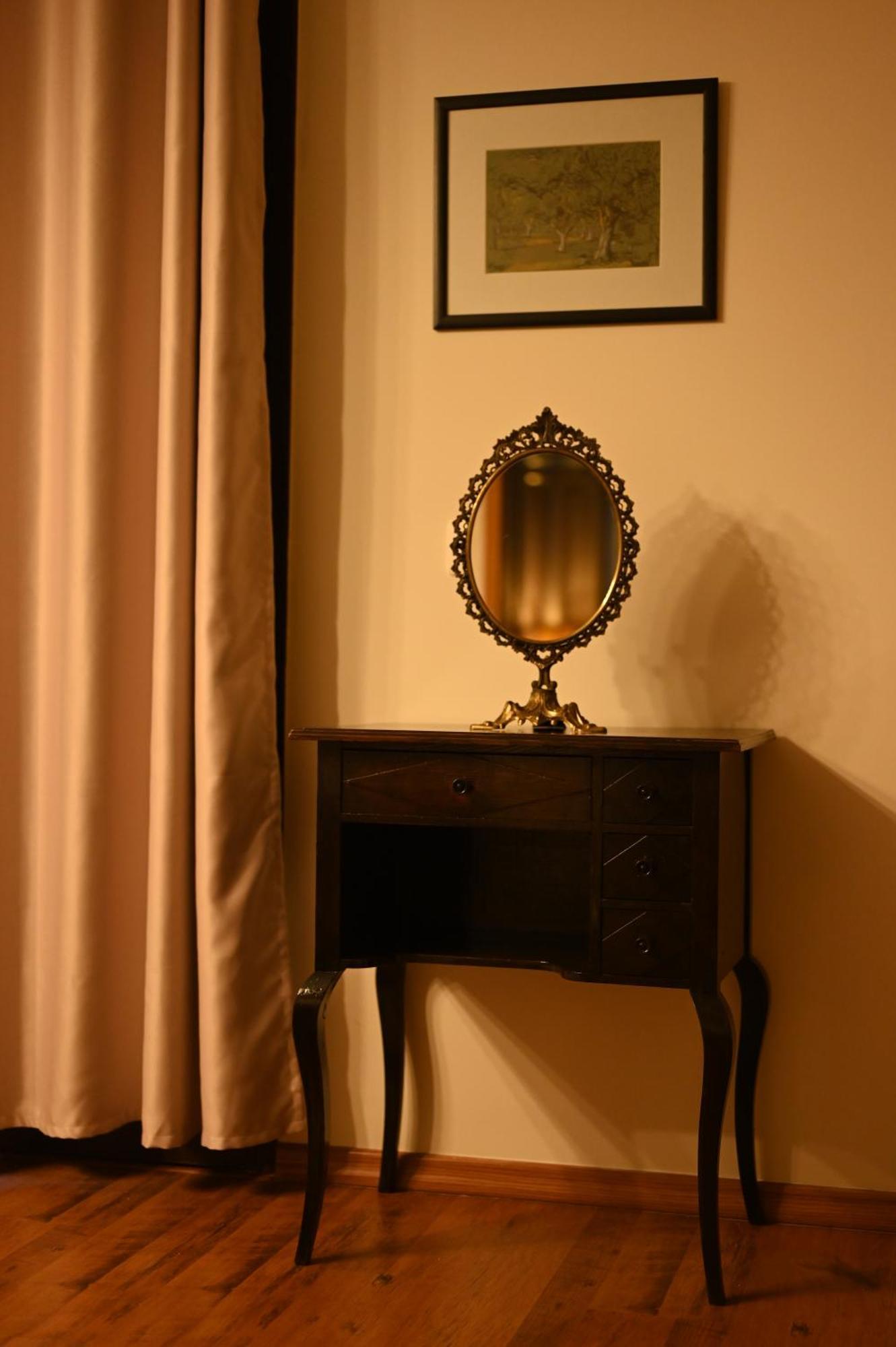 טיראנה Niche Boutique Hotel מראה חיצוני תמונה